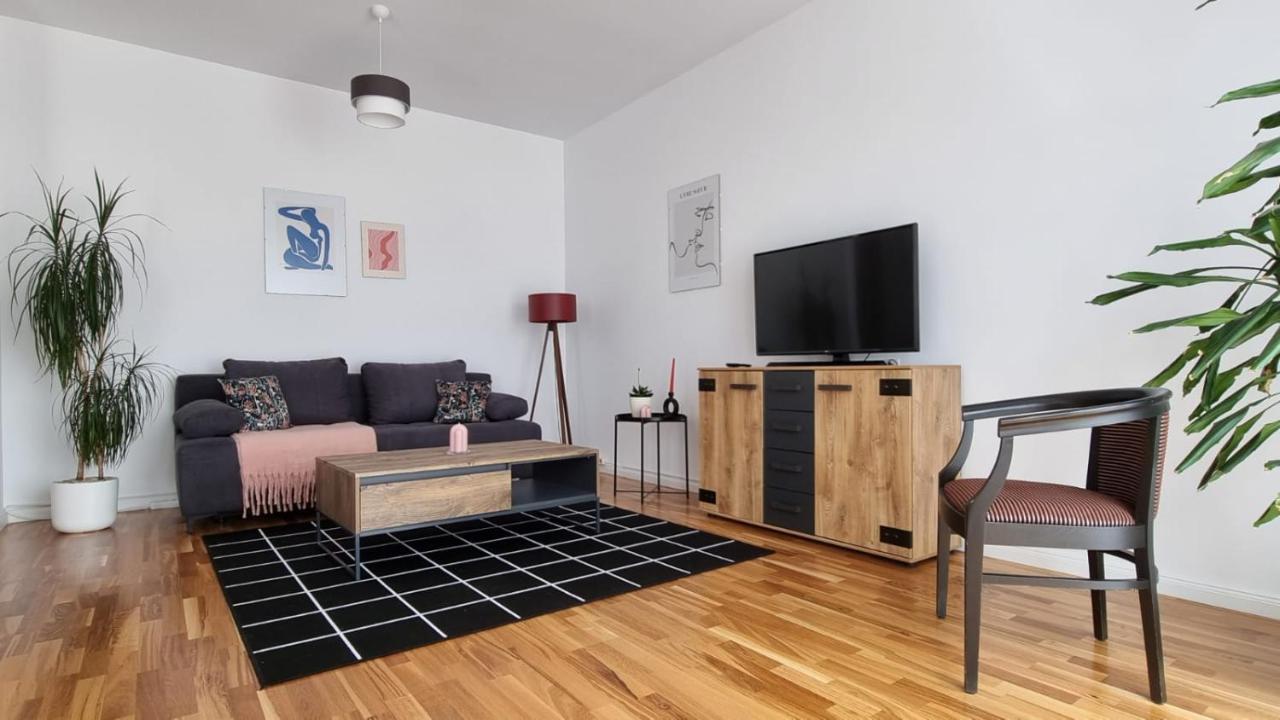 브라쇼브 Penthouse Cosmopolit 아파트 외부 사진